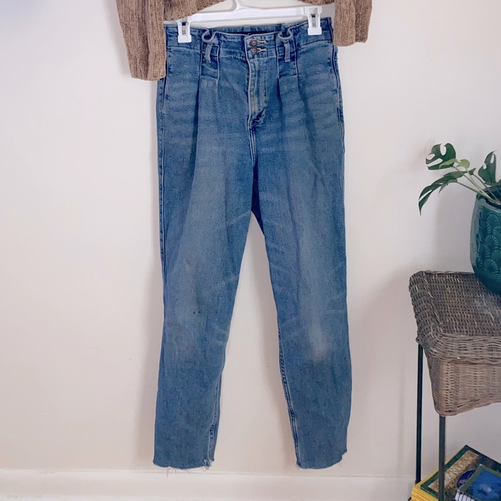 Hollister Double Button Jeans